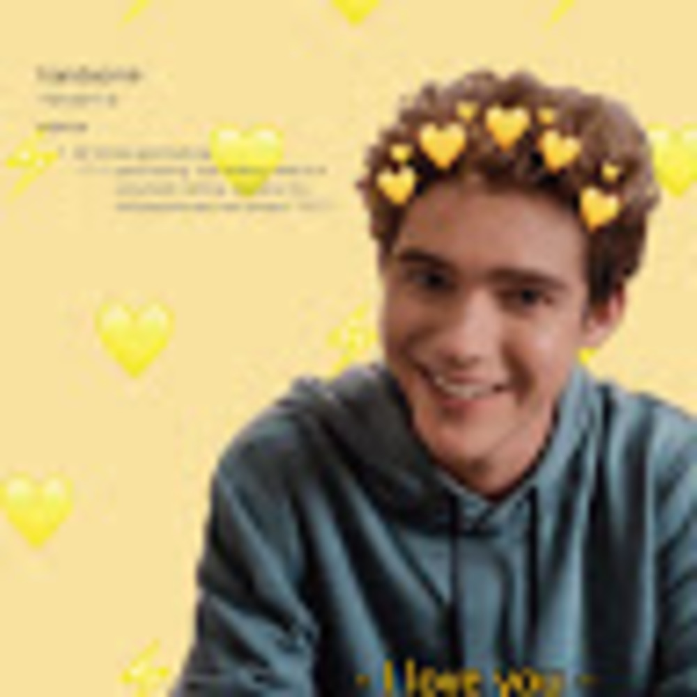 Meet your Posher, Yzie